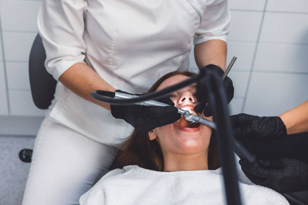 Best Emergency Tooth Extraction in La Puebla, NM